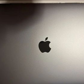 MacBook Air（M1）8GB/ 256GB Apple スペースグレー