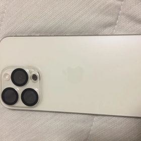 【美品】iPhone15Pro ホワイトチタニウム 128GBSIMフリー