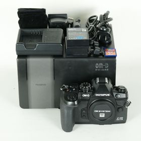 [美品 | シャッター数6,830回｜バッテリー2個付] OLYMPUS OM-D E-M1 Mark III [ボディ] | マイクロフォーサーズマウント