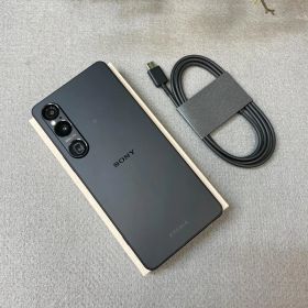 Sony Xperia 1 VI 256GB ブラック ドコモ版 SIMフリー