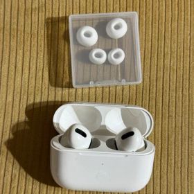 Apple AirPods Pro （イヤホン本体のみ正規品 ）