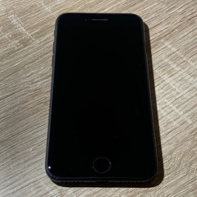 1503 iPhone 7 32GB ブラック 動作確認済み 美品【ネ】