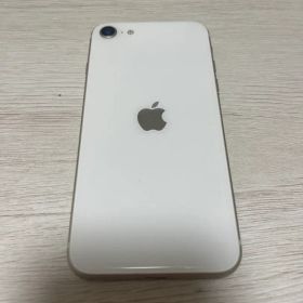 Apple iPhone SE 本体 ホワイト