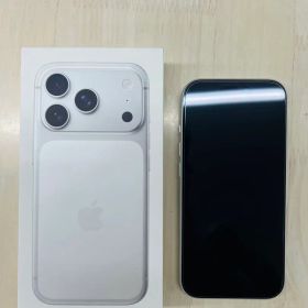 iPhone 17 Pro Silver 512GB 本体