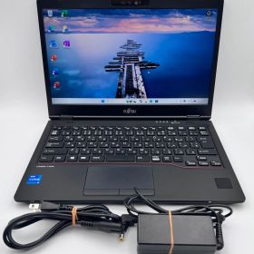 B336// LIFEBOOK U7311/F i5-1145G7 11世代 8GB / 256GB / Windows 11 Pro / Office 2024 付き