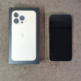 iPhone 13 Pro 128GB ホワイト バッテリー77% 【美品】