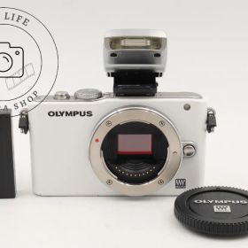 値下げ◆ショット数 2374回 極上品☆OLYMPUS PEN E-PL3 オリンパス ボディフラッシュ付 ミラーレス一眼 ###z18498