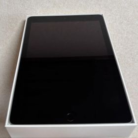 iPad 第6世代 32gb WiFi
