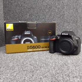 デジタル一眼レフ D5600 NIKON