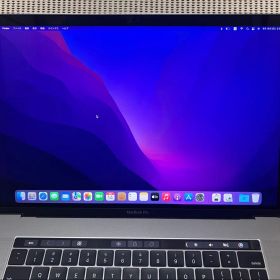 MacBook Pro 15インチ 2016 Core i7/16G/512G