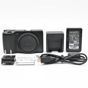 RICOH GR III ショット数 5903回 別売り充電器BJ-11付