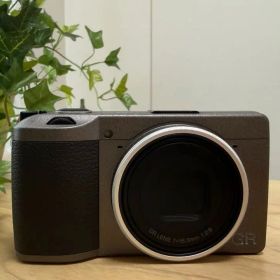 【美品・ショット79枚】RICOH GR III Diary Edition