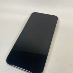 iPhone11 ホワイト SIMフリー 背面割れ