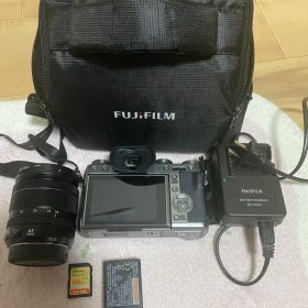FUJIFILM X-T1 Silver+XF18-55mmZoom Lens