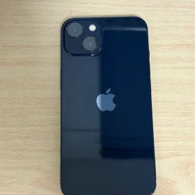 Apple iPhone 13 本体