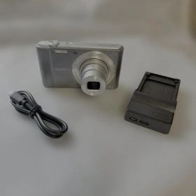 SONY Cyber-shot DSC-W810 本体 充電器つき