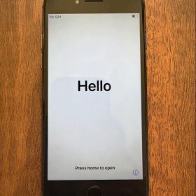 iPhone8 本体