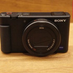 【中古】 【良品】 ソニー VLOGCAM ZV-1