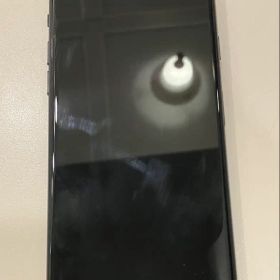 ジャンク品 Apple iPhone SE 第二世代 ブラック 本体