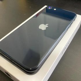 Apple iPhone SE 第3世代 ミッドナイト 64GB SIMフリー