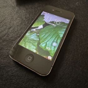 【美品】iPhone4s 32GB 黒 おまけ付き
