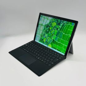 Surface Pro 5、4GB、128GB NVMe、3K解像度