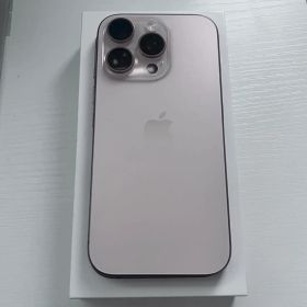Apple iPhone 16 Pro 本体
