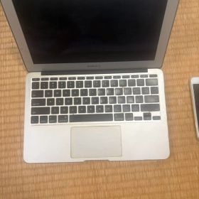 Apple MacBook Air 11インチ A1370 本体ジャンク