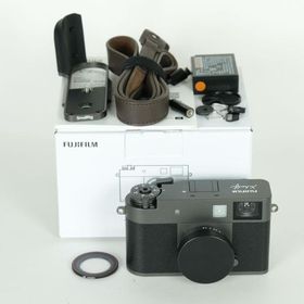 [美品 | シャッター数1,600回｜別売り付属品多数付] FUJIFILM X half X-HF1 [チャコールシルバー] | コンパクトデジタルカメラ