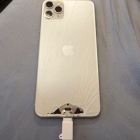Apple iPhone 11 Pro max 本体 256gb