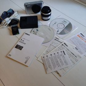 Nikon 1 J1 本体 レンズキット
