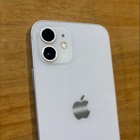 iPhone11 本体 ホワイト 128GB