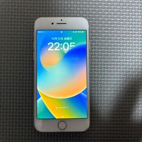 Apple iPhone 8 シルバー 本体