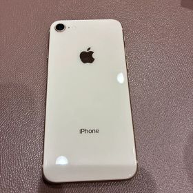 Apple iPhone8 本体 ピンクゴールド