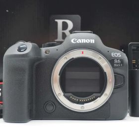 キャノン Canon EOS R6 Mark II Mirrorless Digital Camera Black 元箱 [新品同様] #Z6441A