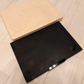 ThinkPad X1 Carbon Gen 12 箱あり