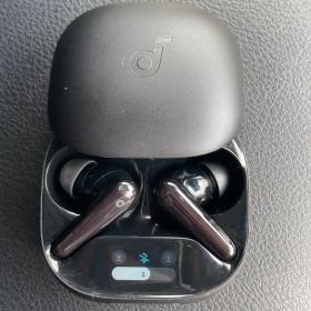 Anker Soundcore Liberty 4 proワイヤレスイヤホン