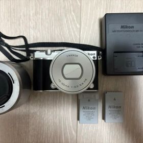 セール‼️Nikon 1 J5 ミラーレス一眼 ダブルズームキット 作例付き
