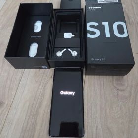 Samsung Galaxy S10 SC-03L 本体 付属品有り 箱付き