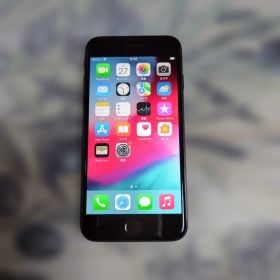 iPhone7 ブラック 10b