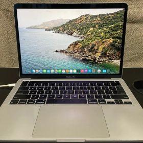 美品 MacBook Pro 2020 13インチ バッテリー良い