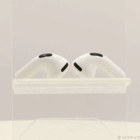 ソフマップ 〔中古品〕 AirPods 4 アクティブノイズキャンセリング搭載 MXP93J／A【295】