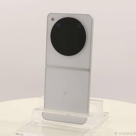 〔中古〕ZTE Libero Flip 128GB ホワイト YMLIBFLIP Y!mobile SIMフリー〔349-ud〕
