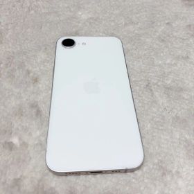 iPhone 16e 本体 128GB ホワイト