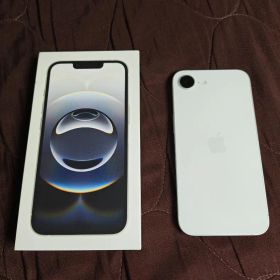 ★美品★ Apple iPhone 16e 128GB バッテリー99%