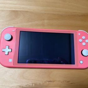 Nintendo Switch Lite 本体