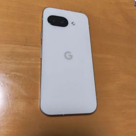 Google Pixel 9a Porcelain 本体