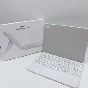Apple Magic Keyboard Folio A2695 iPad