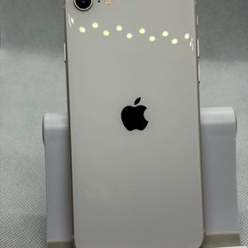 ○超美品 SIMフリー iPhoneSE 第3世代 64GB スターライト バッテリー82%