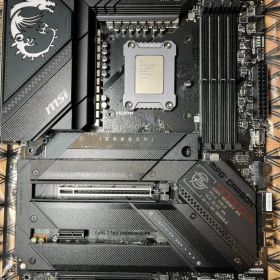 Core i5 13600k MSI MPG Z790 CARBON WIFI